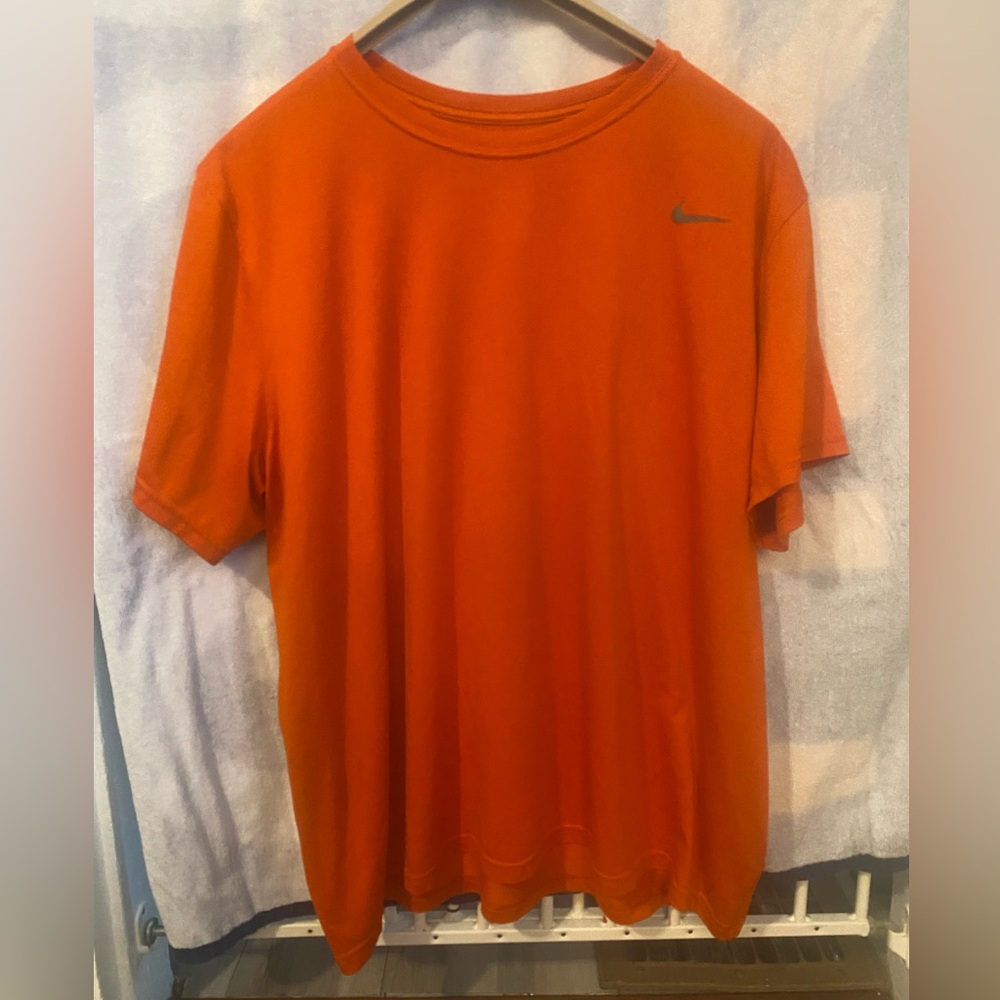 Orange Nike Dri-Fit Tee Men’s 3XL